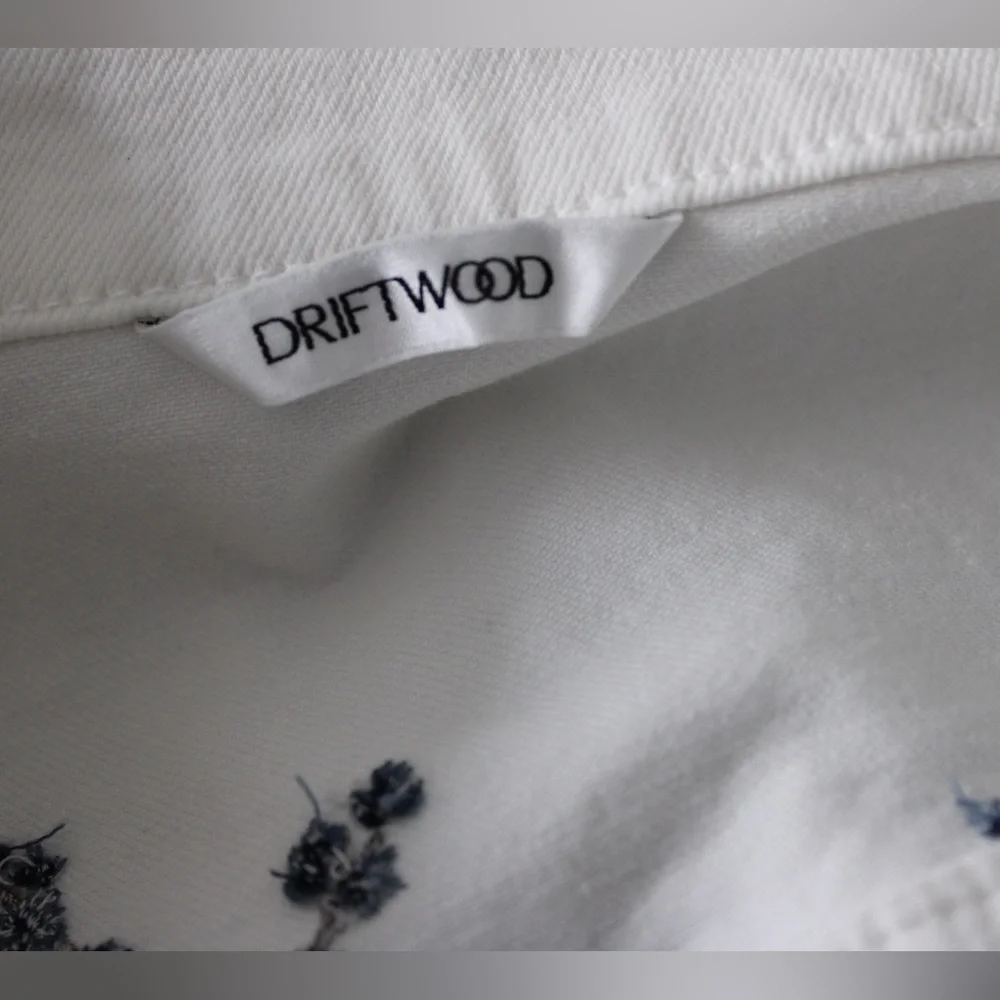 Driftwood jean jacket EUC - Picture 8 of 9